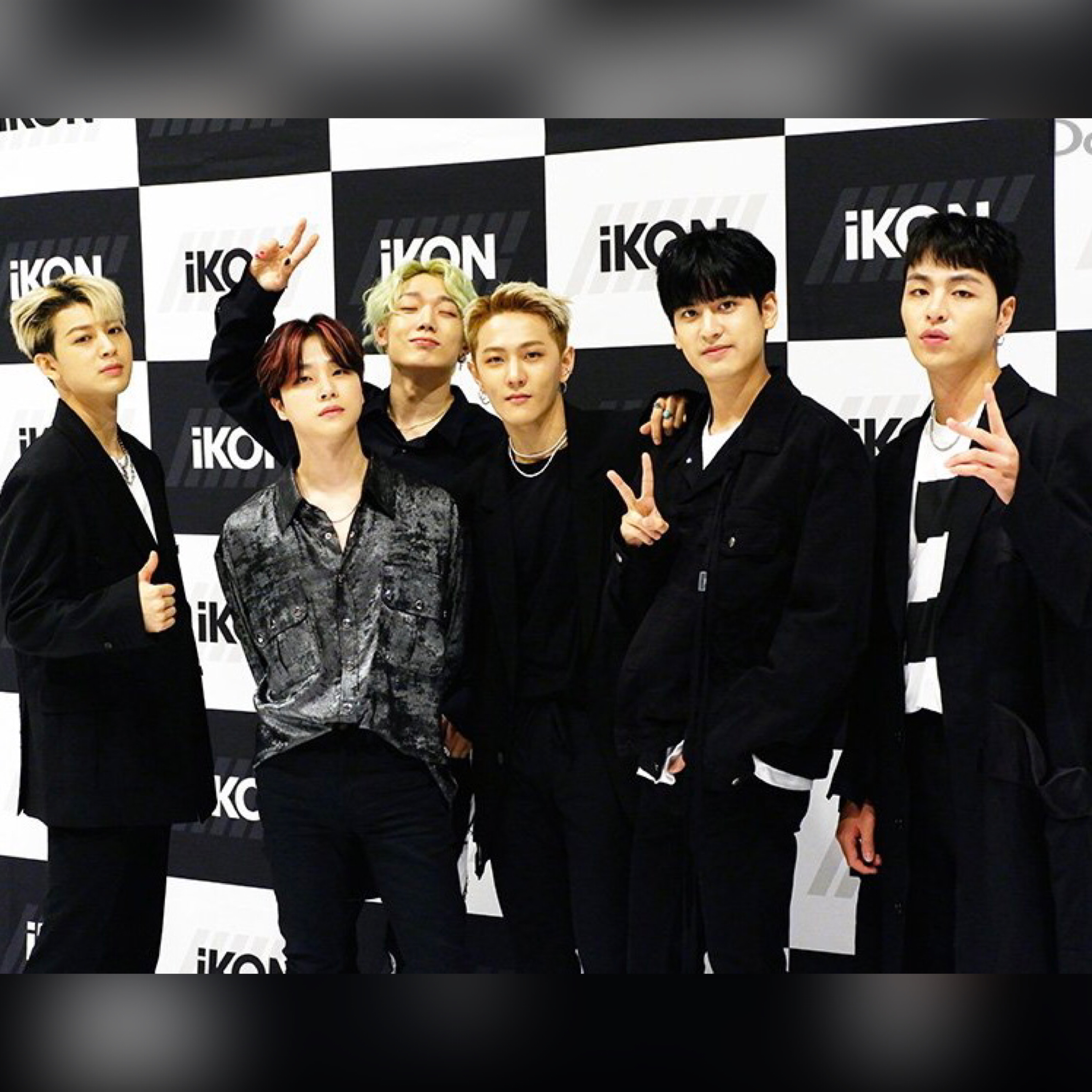A moment captured by iKON's fan
