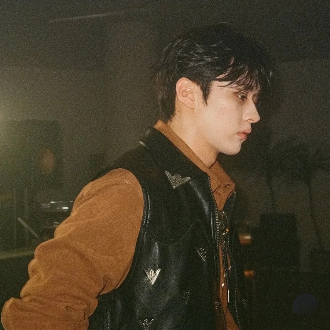 Lee Know (Stray Kids)的最新照片