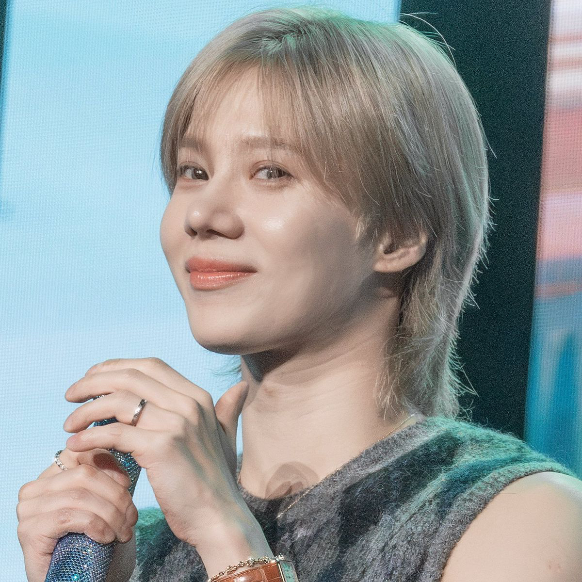 A moment captured by Taemin (SHINee)'s fan