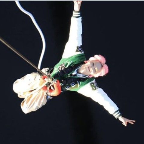 Recent activity shot of Kawashiri Ren (JO1)