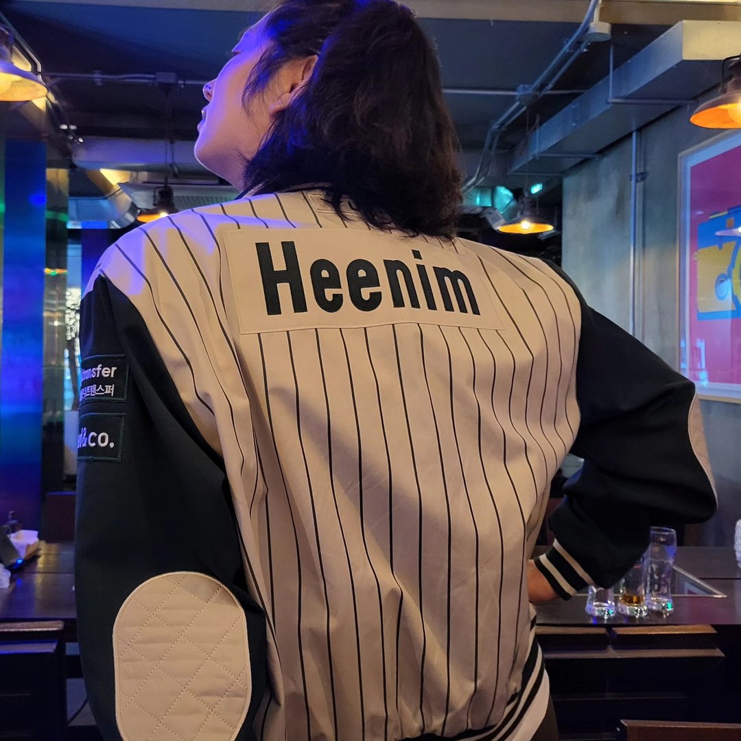 Behind-the-scenes cut of Heechul (Super Junior)