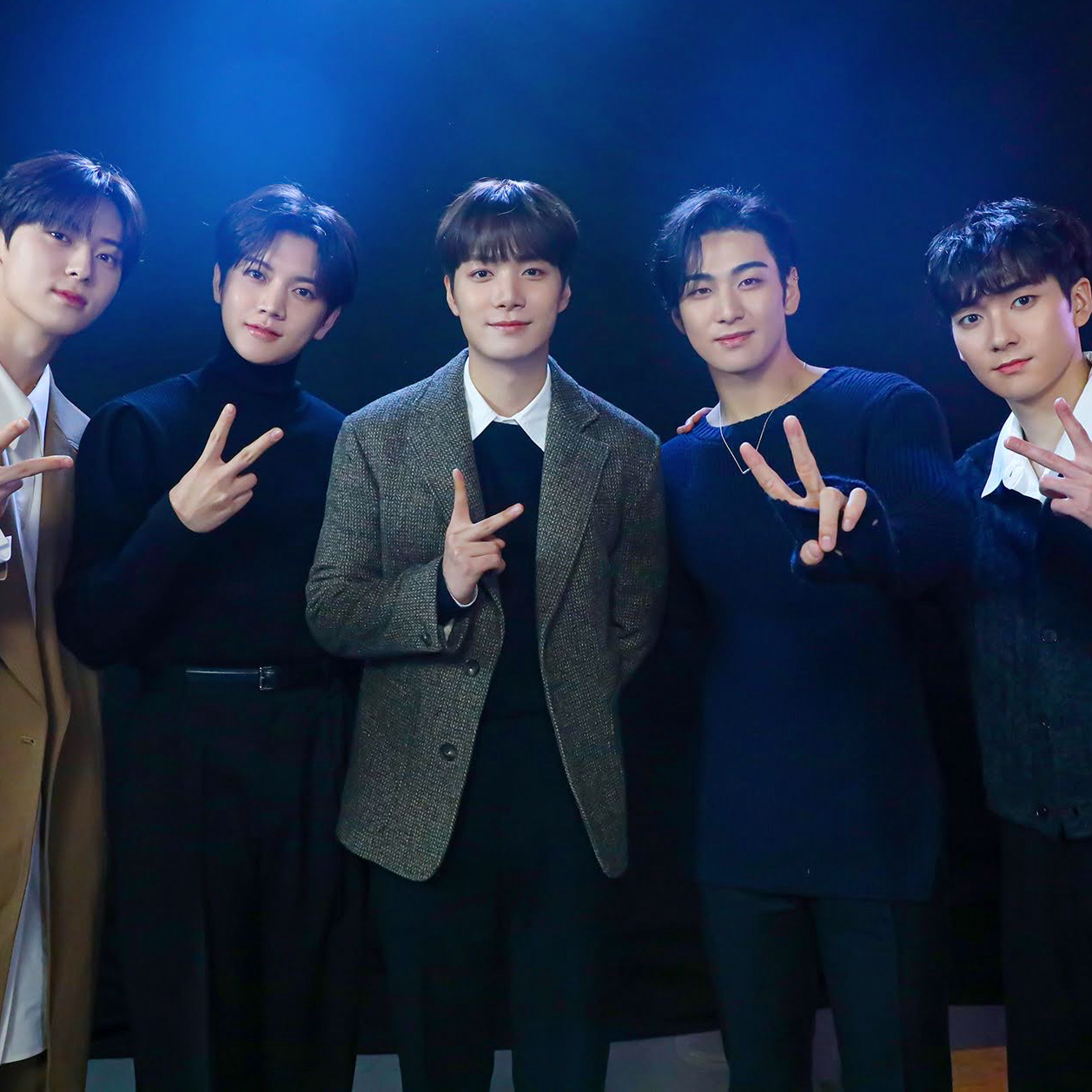 뉴이스트 최근 활동샷
