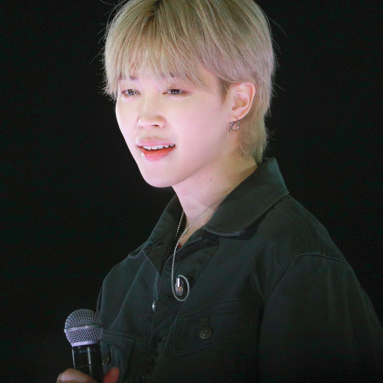 智旻 (防弹少年团)的最新活动照片