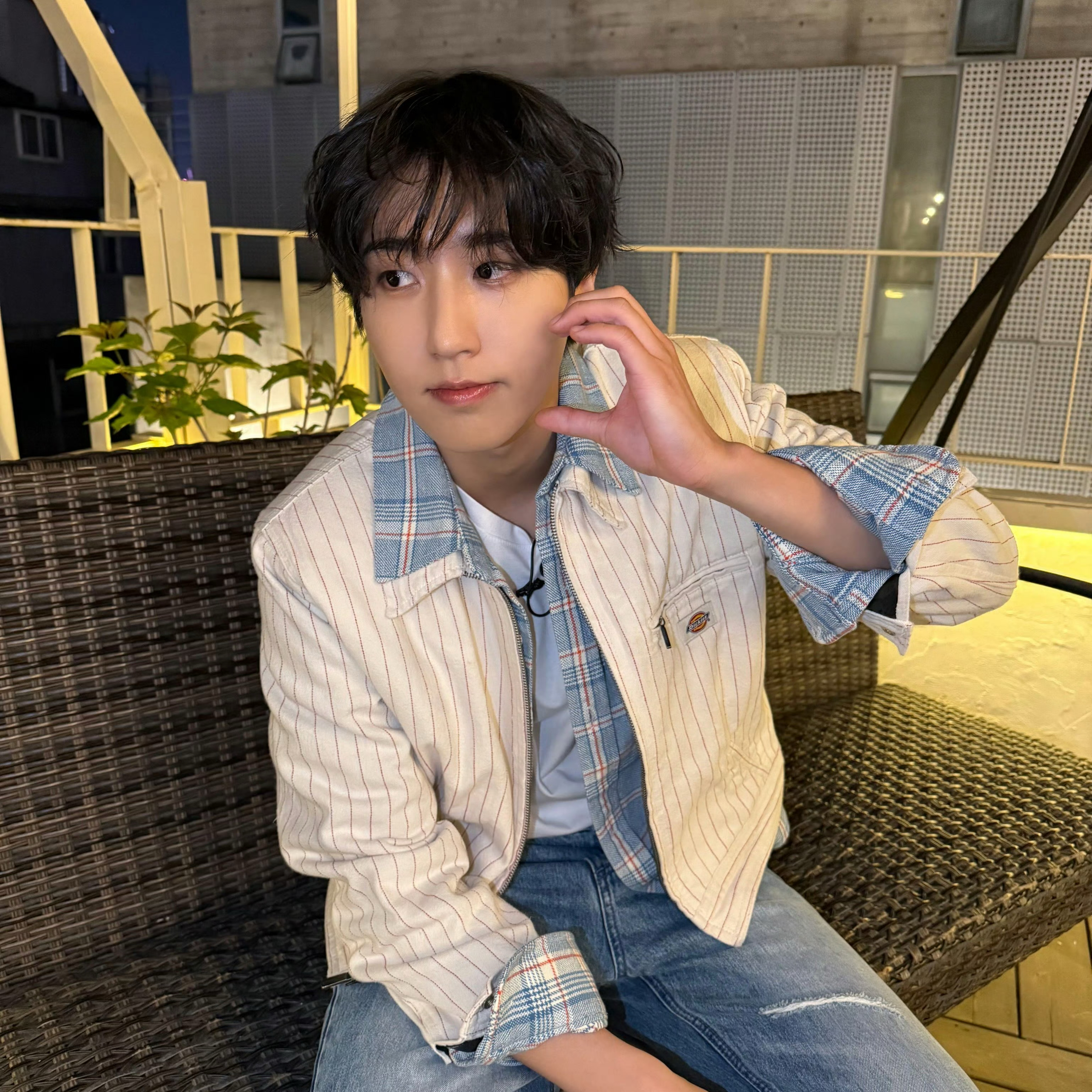 Behind-the-scenes cut of HAN (Stray Kids)