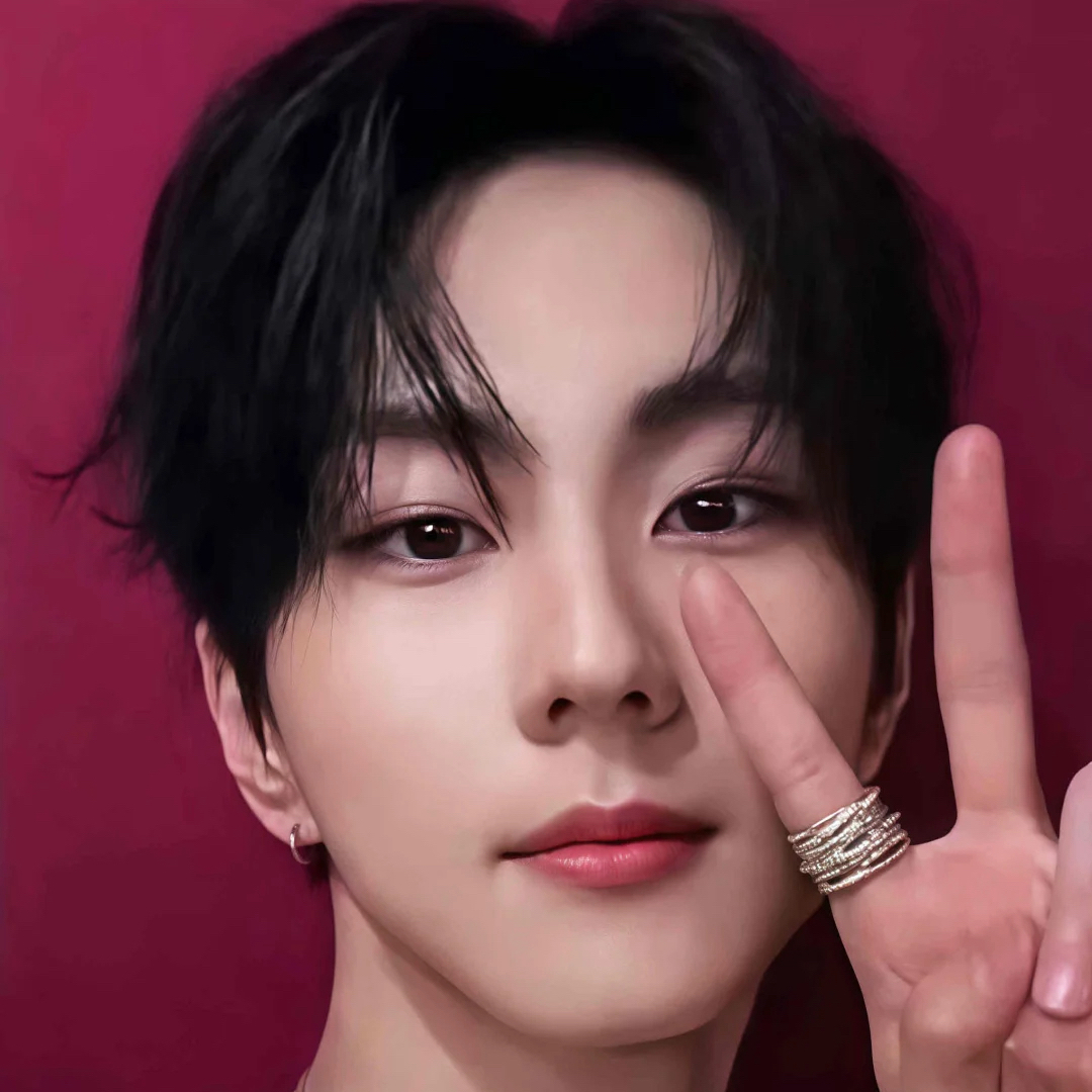 Latest photo of Jungwon (ENHYPEN)