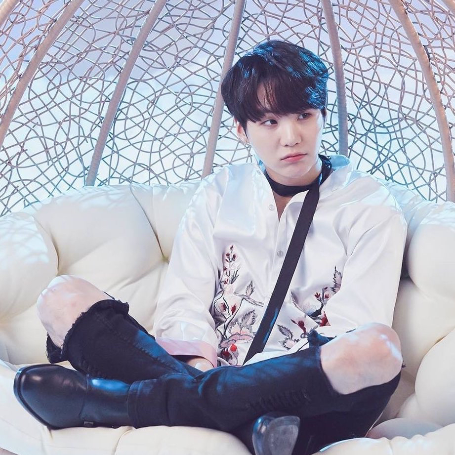 A moment captured by SUGA (BTS)'s fan