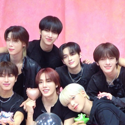 한준 (n.SSign) 최근 활동샷