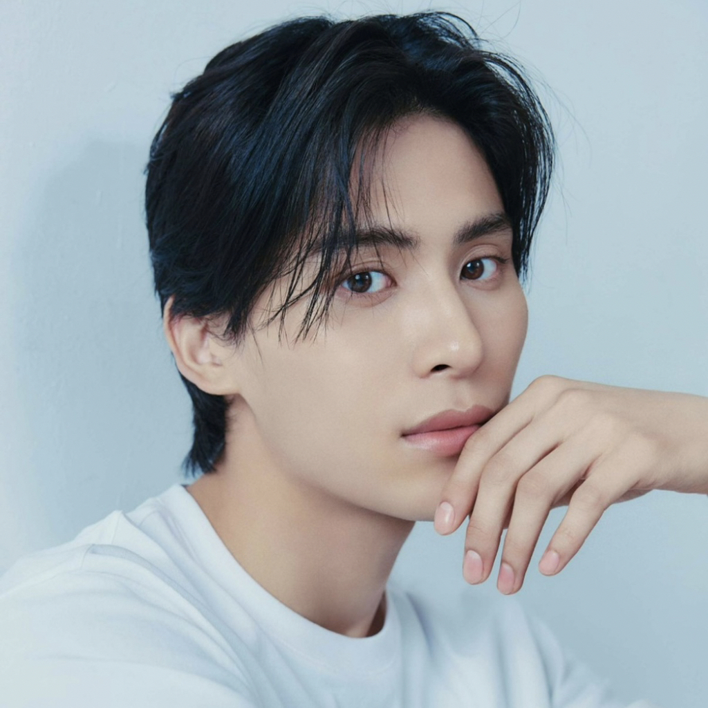 Momen yang diabadikan oleh penggemar Taeyang (SF9)