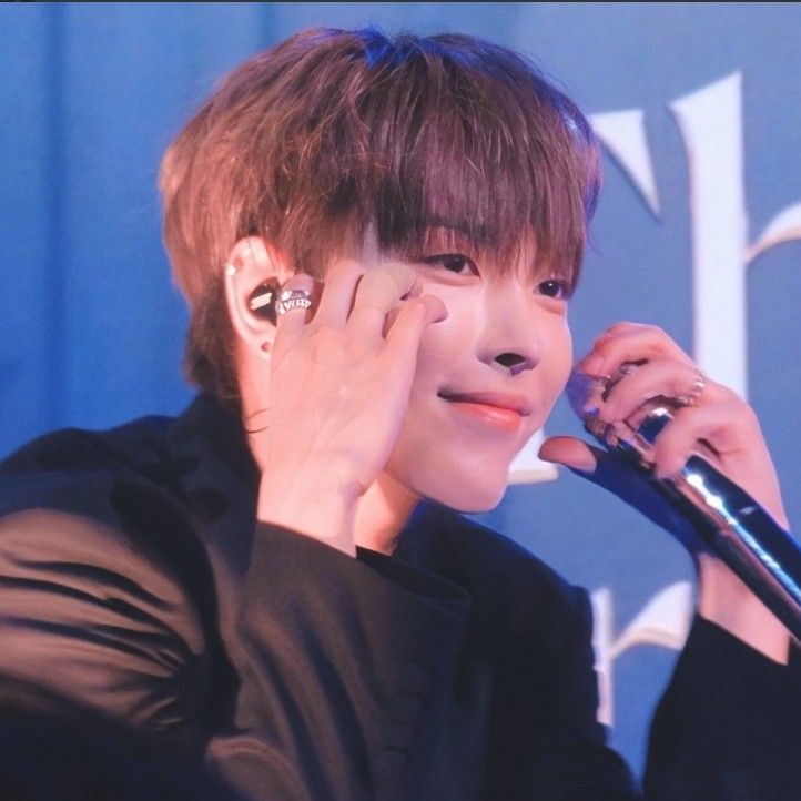 Behind-the-scenes cut of Hongjoong (ATEEZ)