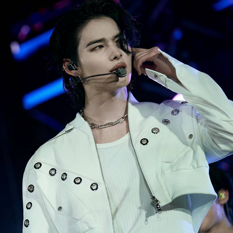 Recent activity shot of NI-KI (ENHYPEN)