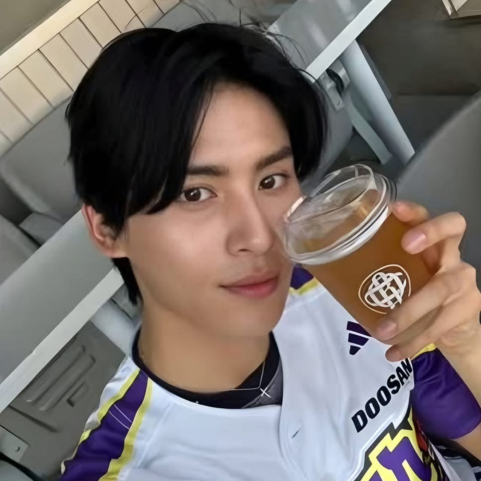 A moment captured by Taeyang (SF9)'s fan