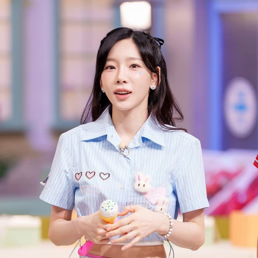 Latest photo of Taeyeon (Girls' Generation)