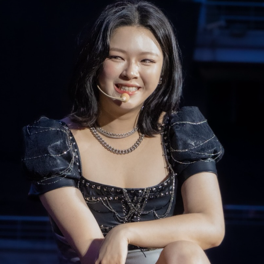 Recent activity shot of Jeongyeon (TWICE)
