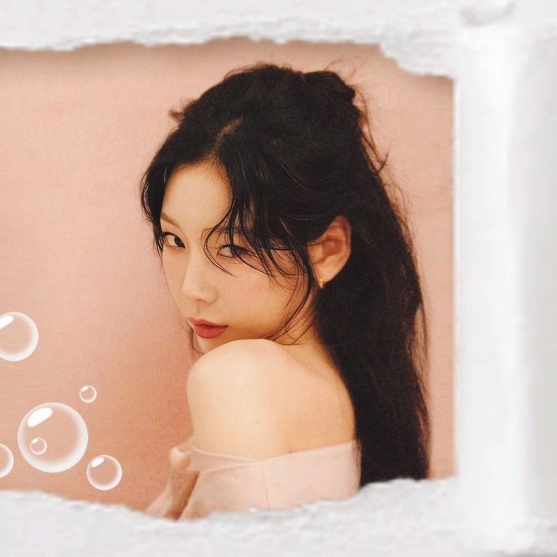 A moment captured by Taeyeon (Girls' Generation)'s fan