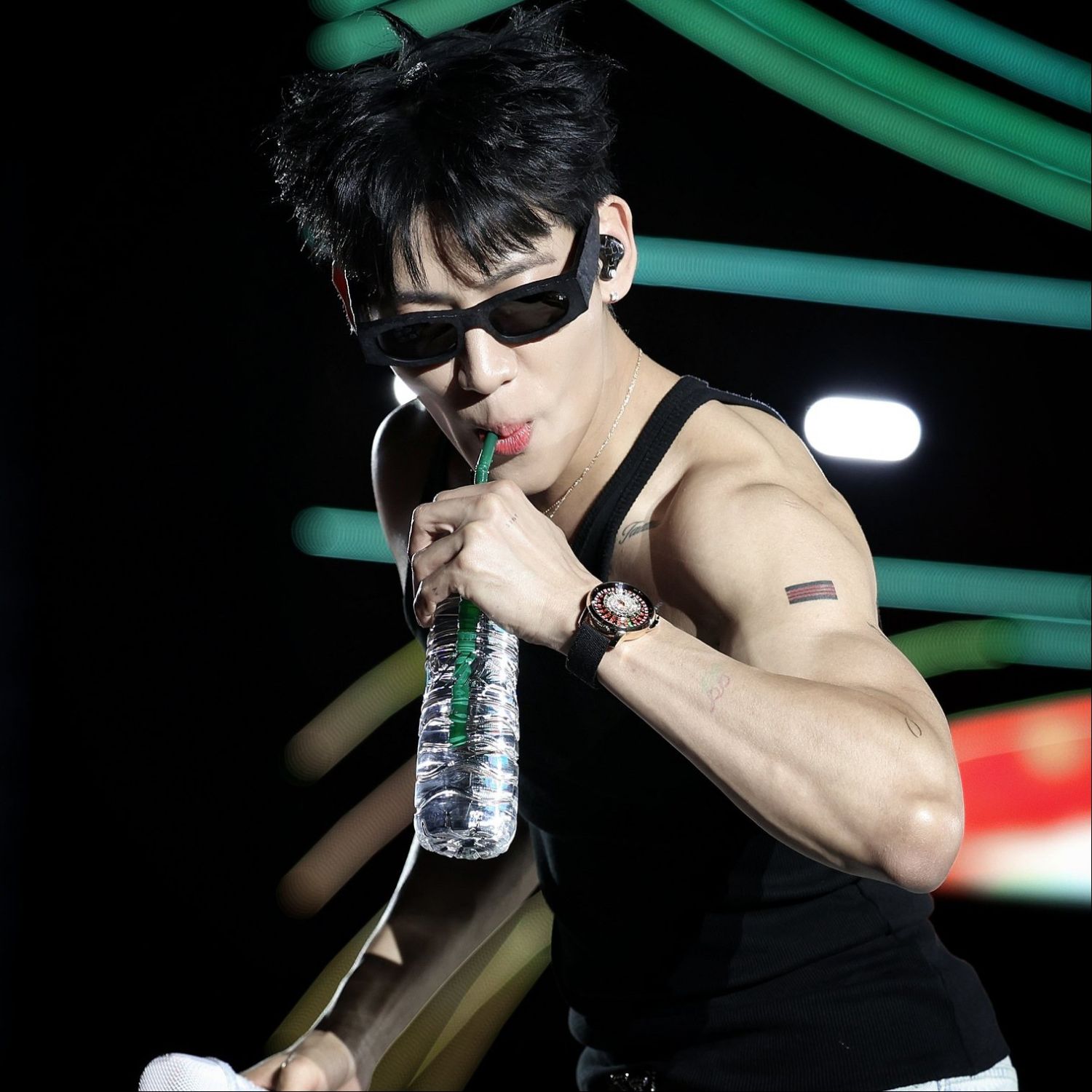 Foto aktivitas terbaru Bambam (GOT7)