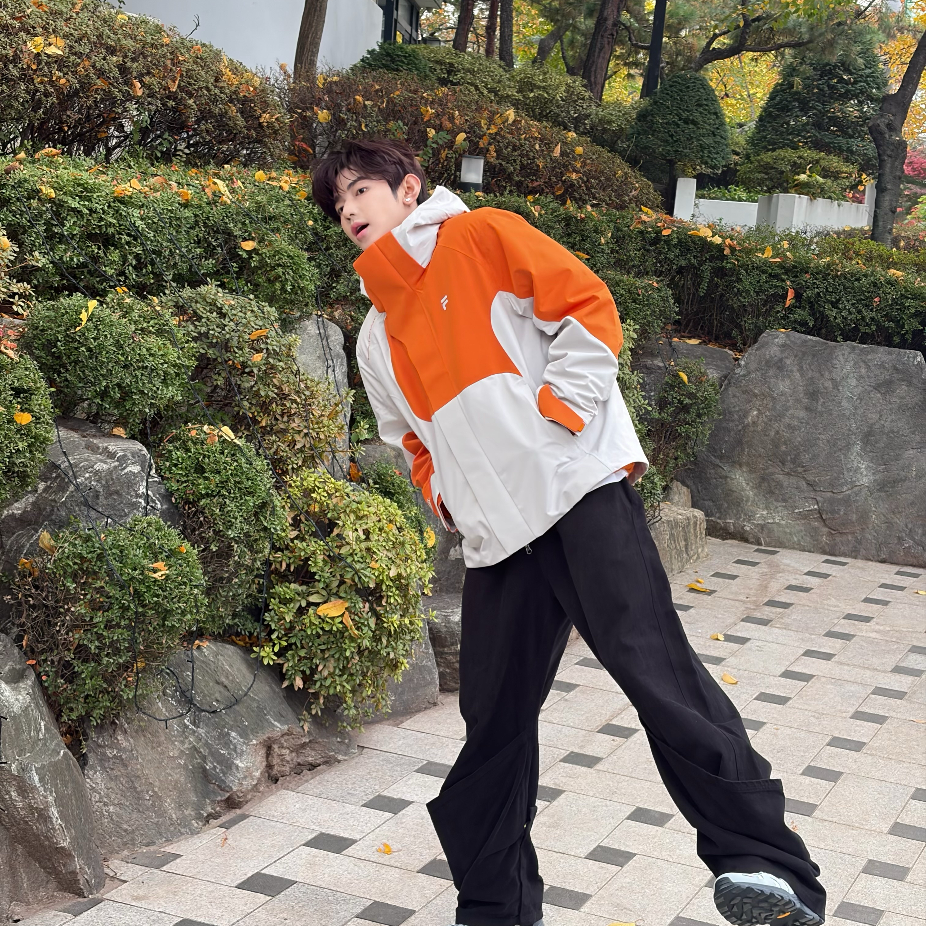 Behind-the-scenes cut of Zhang Hao (ZEROBASEONE)