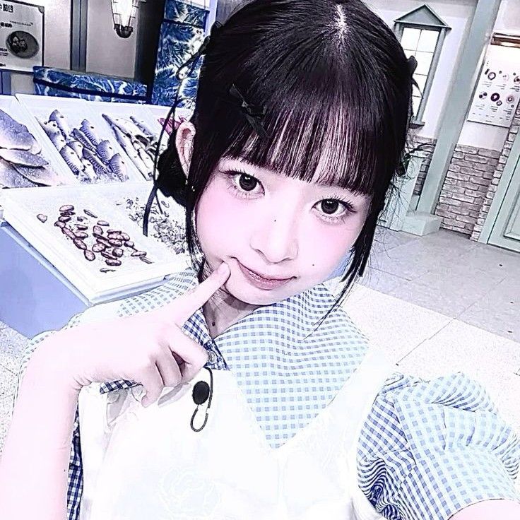 Behind-the-scenes cut of An Yujin (IVE)