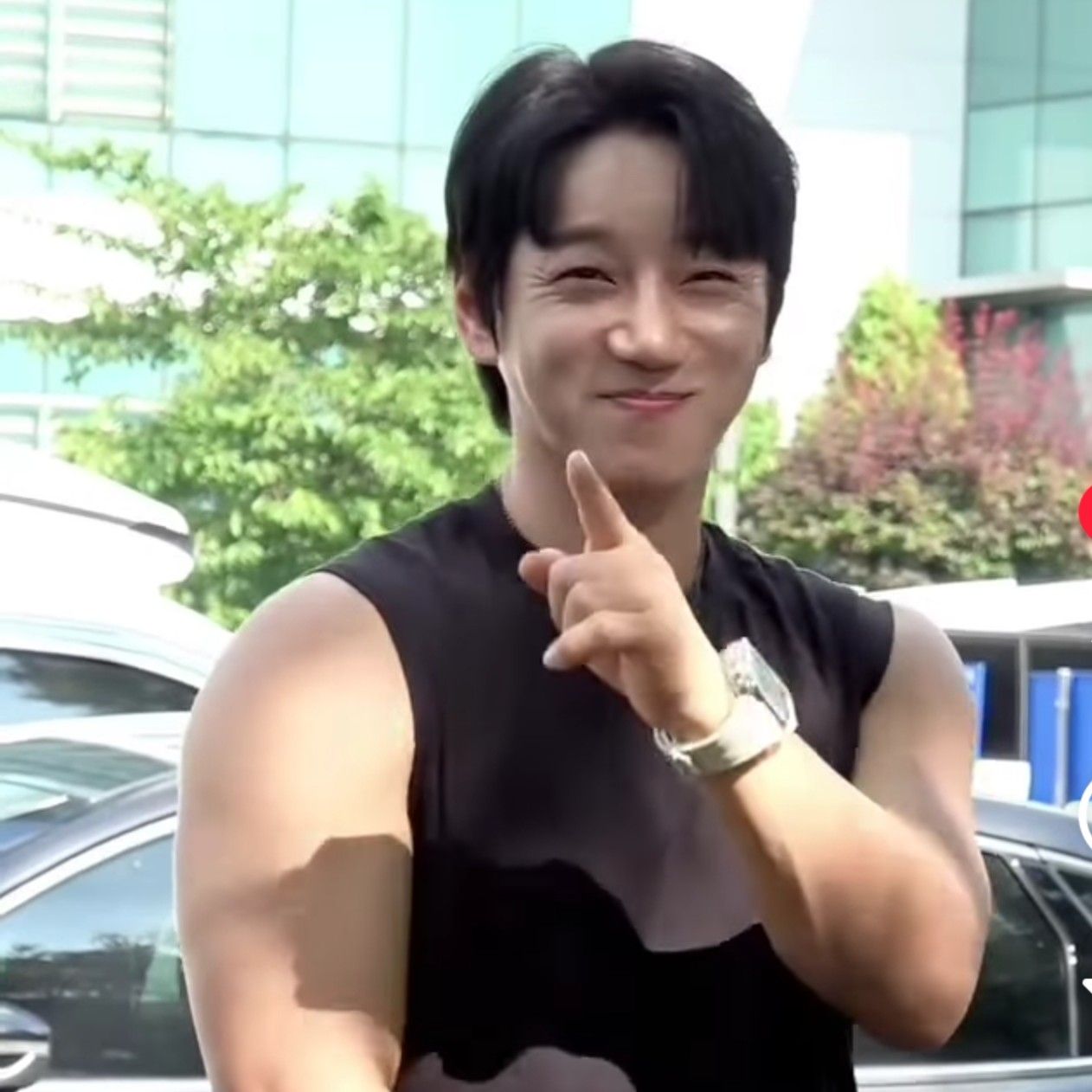 A moment captured by Hwang Chiyeol's fan