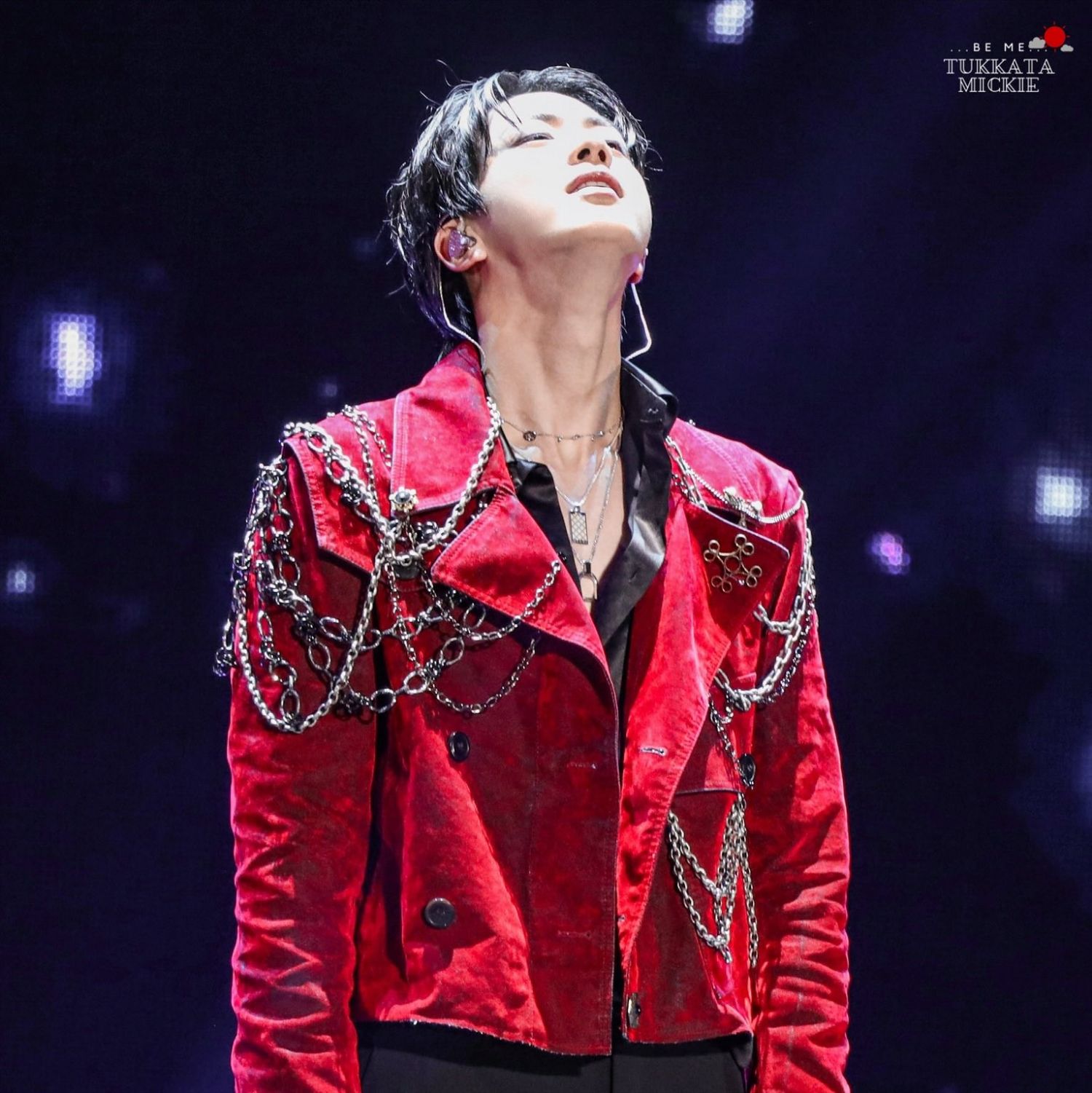 진 (방탄소년단) 최근 활동샷