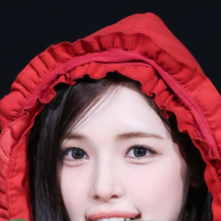 Behind-the-scenes cut of Yuha (Hearts2Hearts)