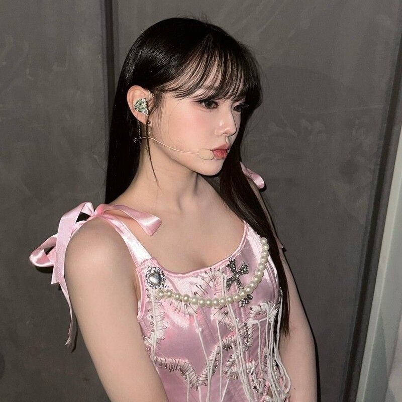 Behind-the-scenes cut of Park Boeun (CLASS:y)