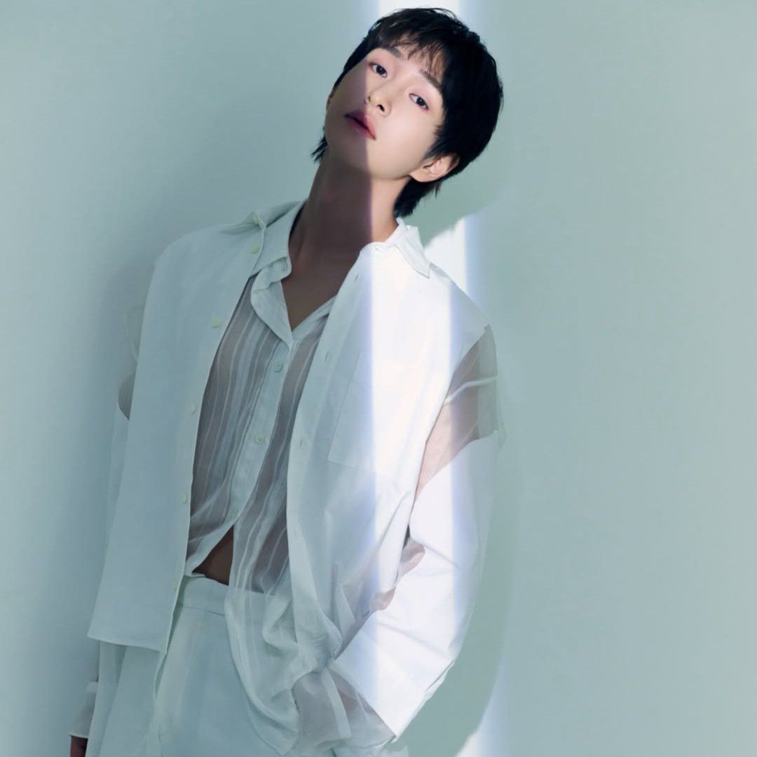 Behind-the-scenes cut of SHINee