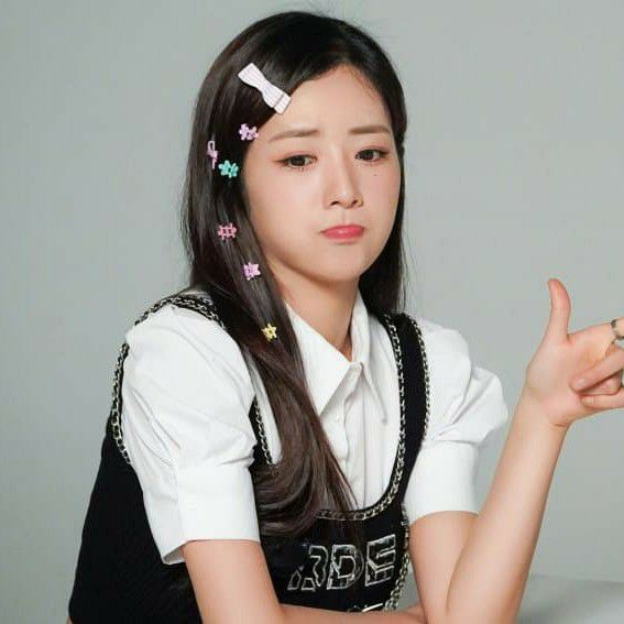 A moment captured by Yoon Bomi (Apink)'s fan