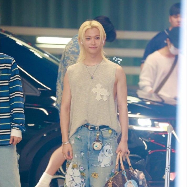A moment captured by Felix (Stray Kids)'s fan