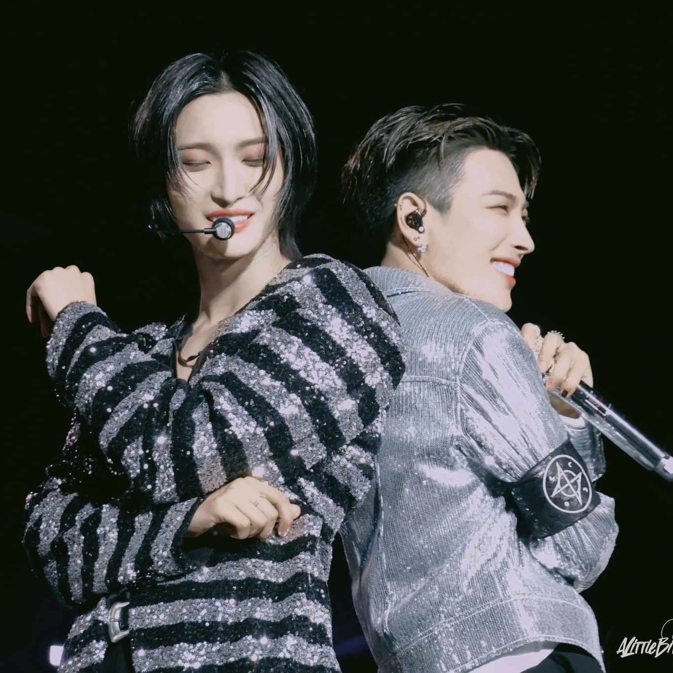 에이티즈의 최신 사진