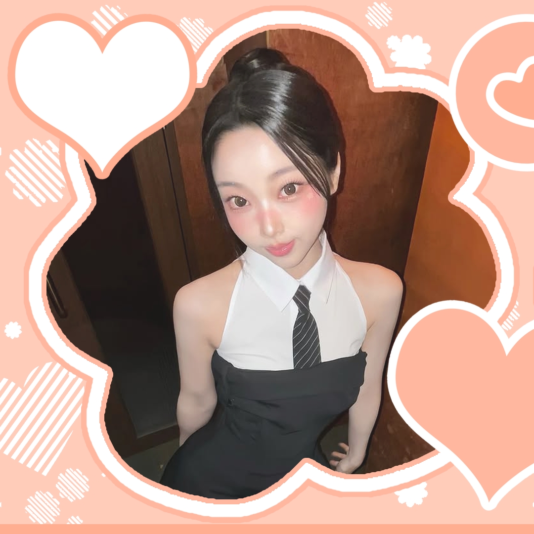 A moment captured by Navi (SECRET NUMBER)'s fan