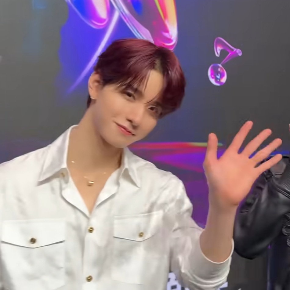 A moment captured by Sato Keigo (JO1)'s fan