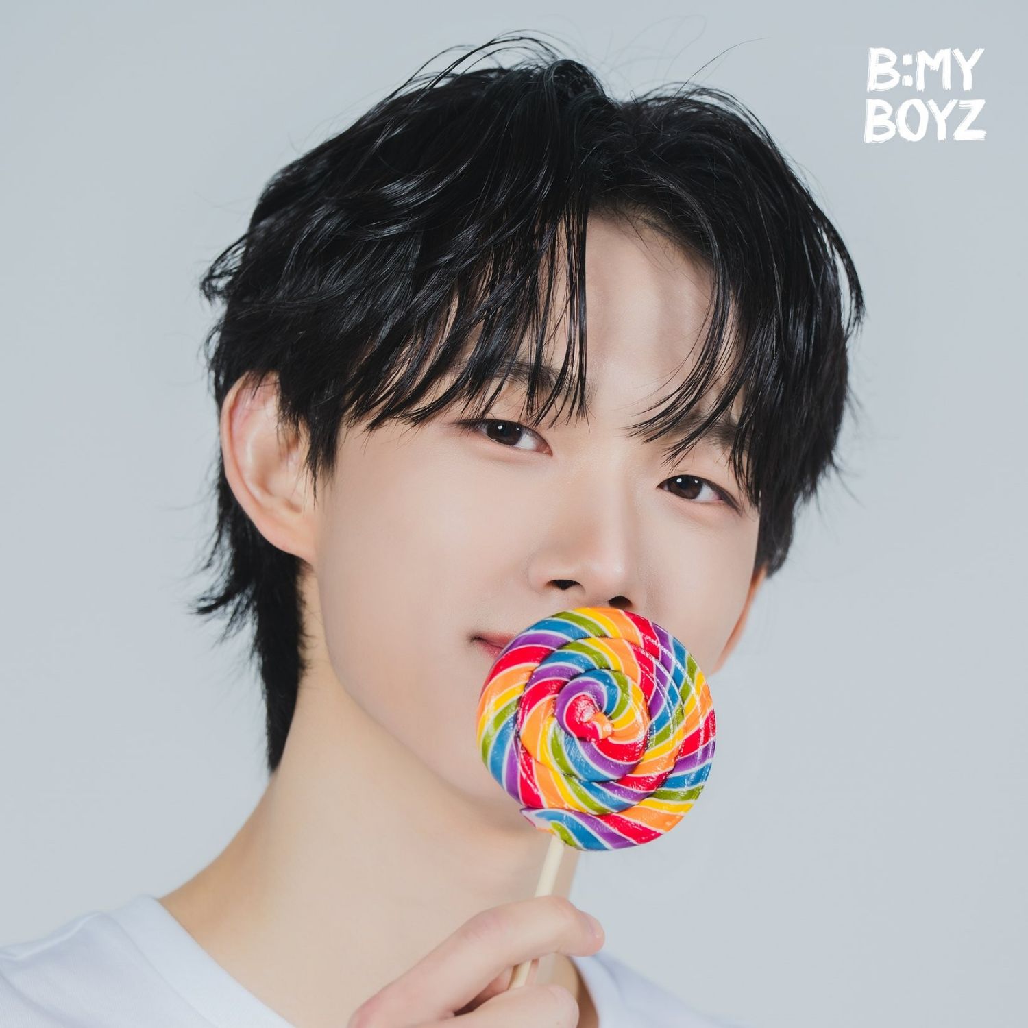 Recent activity shot of Lee Yunsung