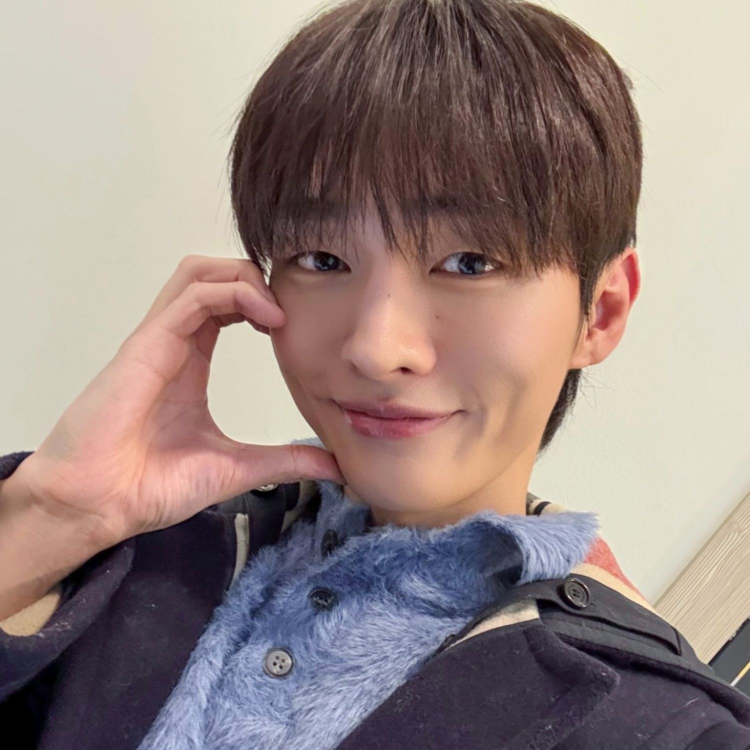 Latest photo of Yoon Jisung