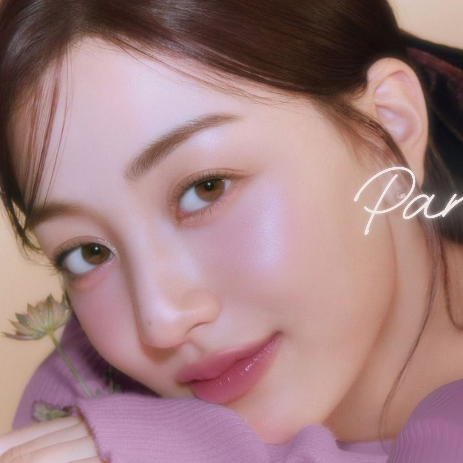 Recent activity shot of Jihyo (TWICE)