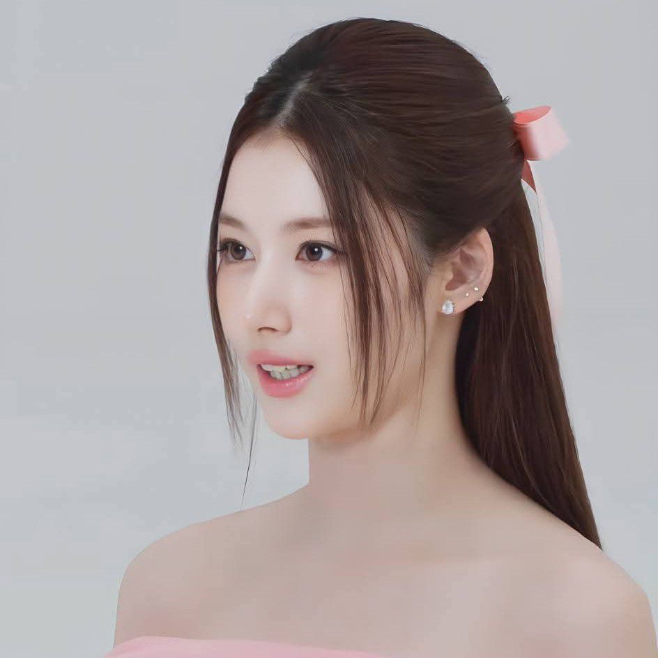 Sana (TWICE)的幕后花絮