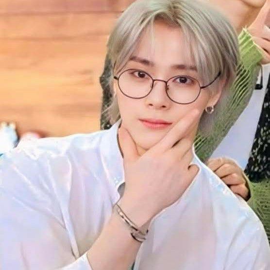 Latest photo of Moonbin (ASTRO)