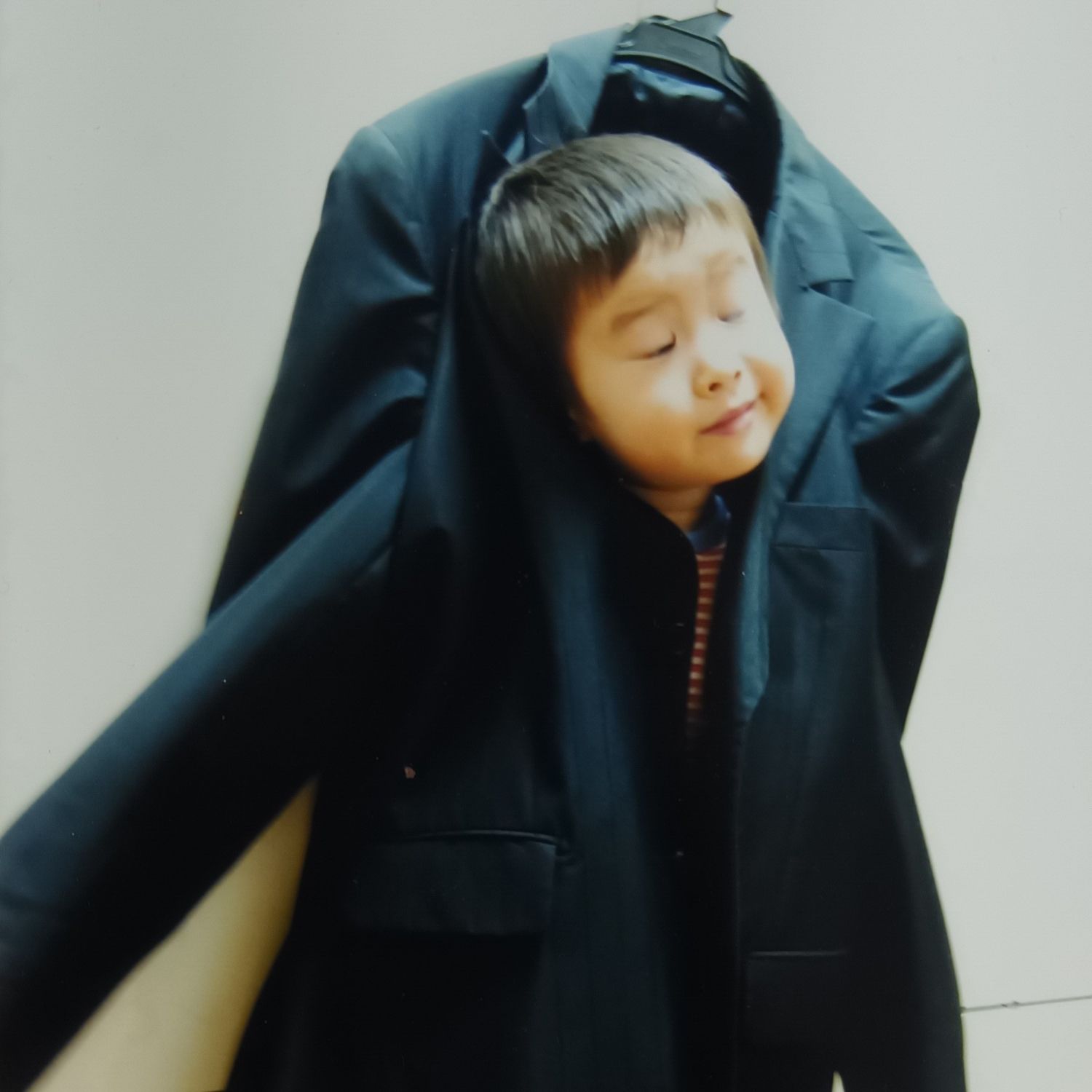 Behind-the-scenes cut of TWS