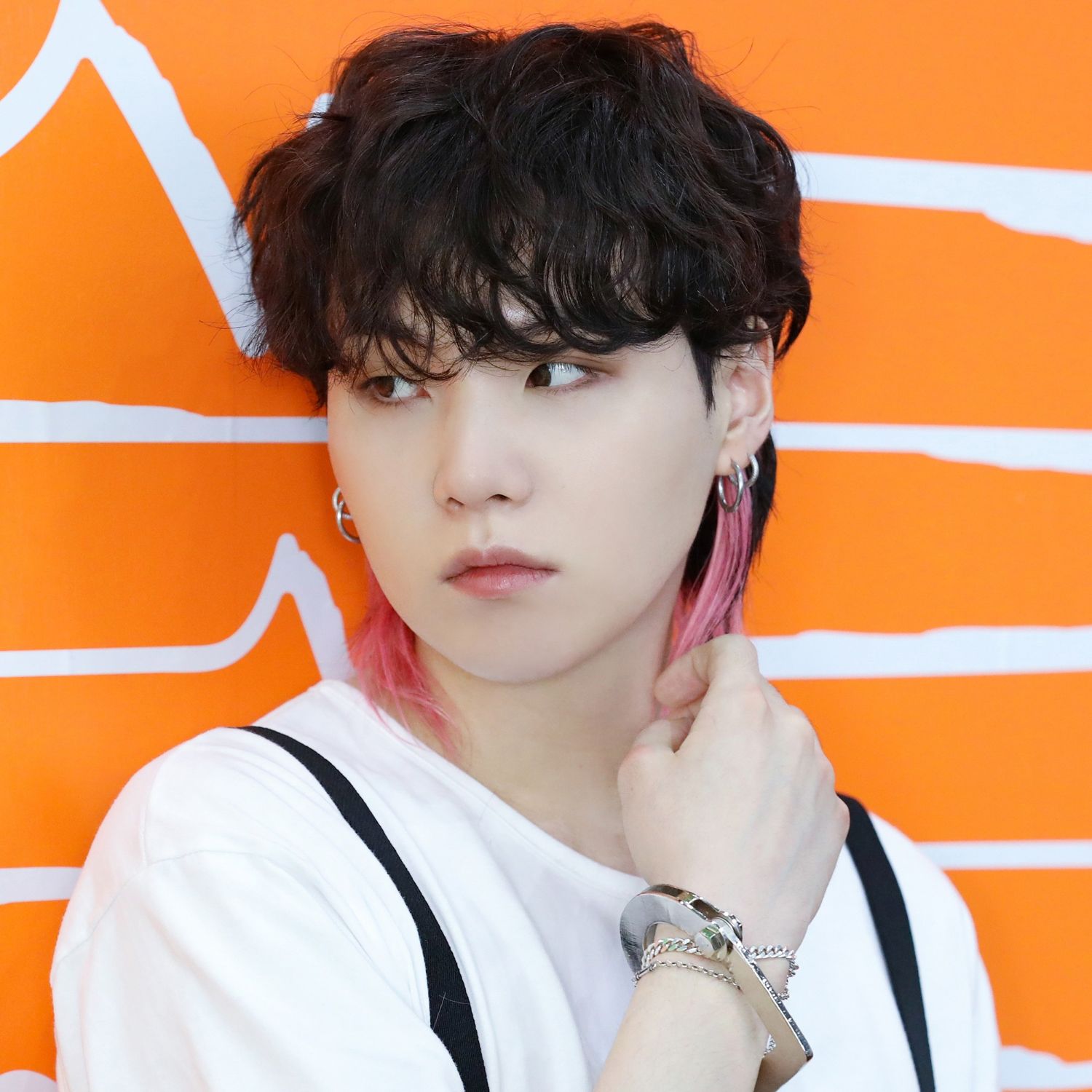 Behind-the-scenes cut of SUGA (BTS)