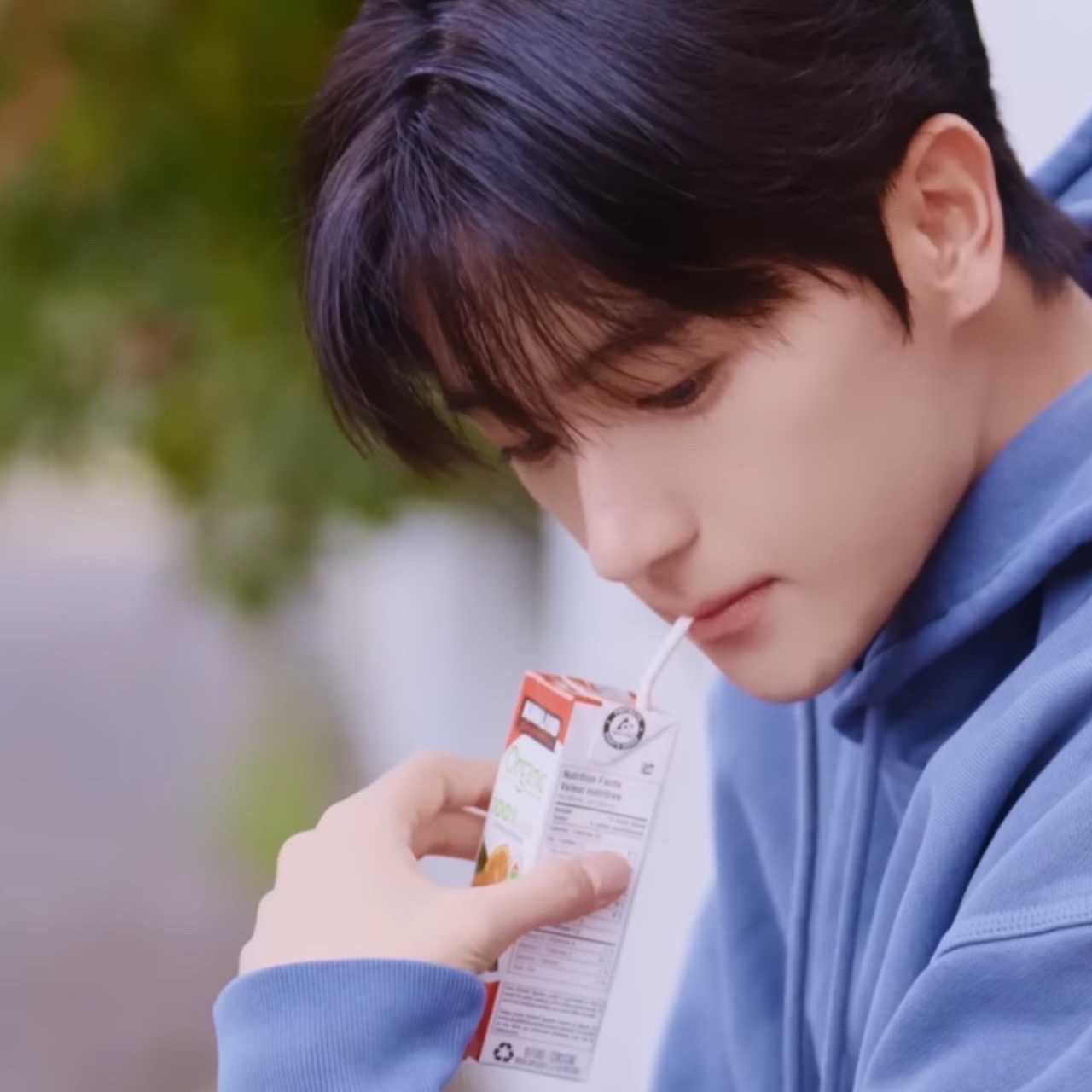 Recent activity shot of Hyunjae (THE BOYZ)