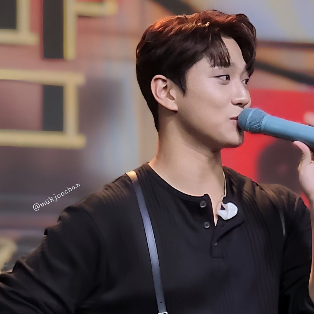 Recent activity shot of Hong Joochan (GoldenChild)