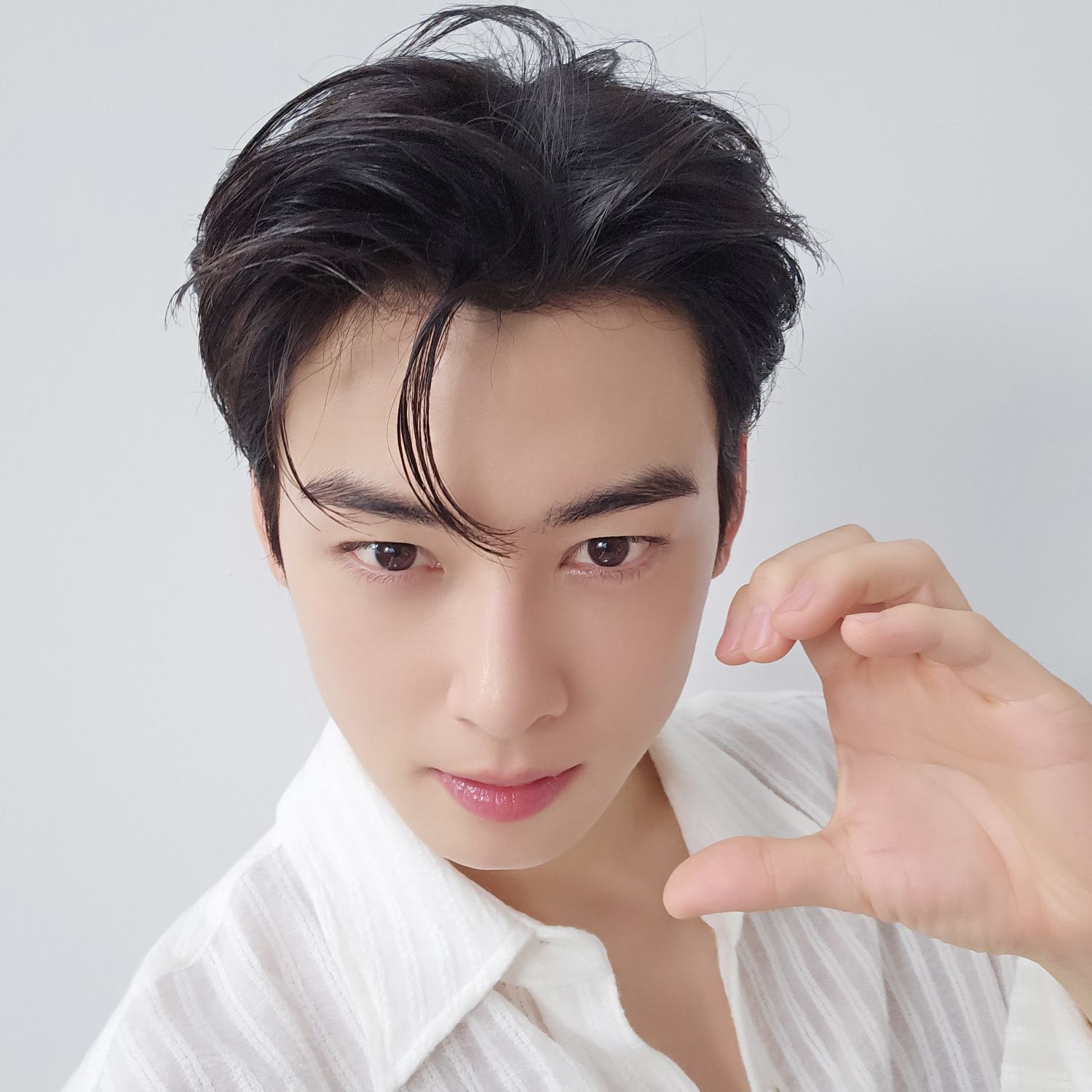 Behind-the-scenes cut of Eunwoo (ASTRO)