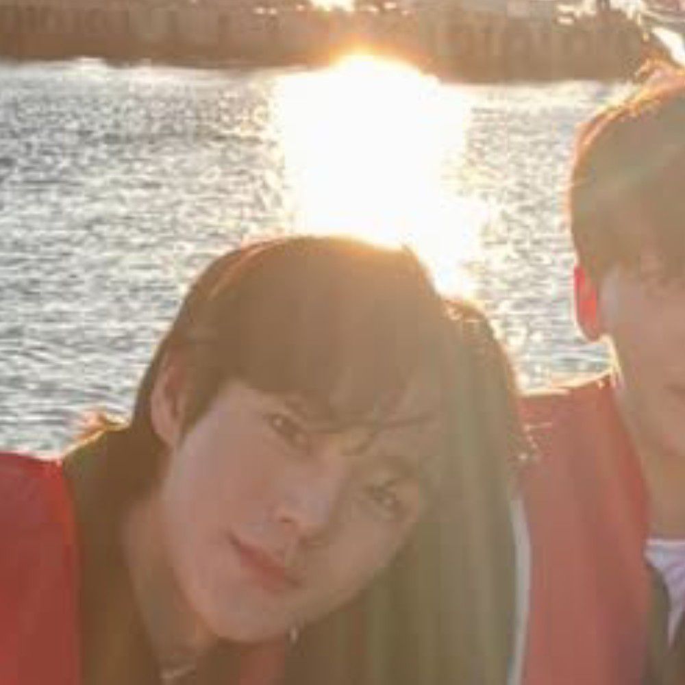 Recent activity shot of Chuu