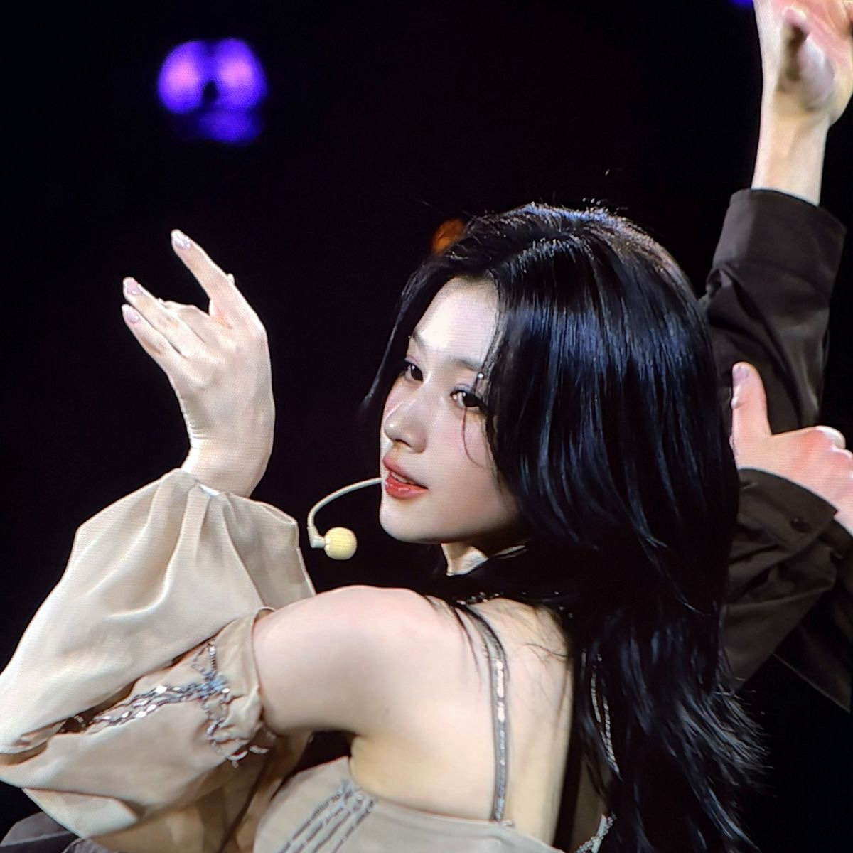 사나 (TWICE)의 최신 사진