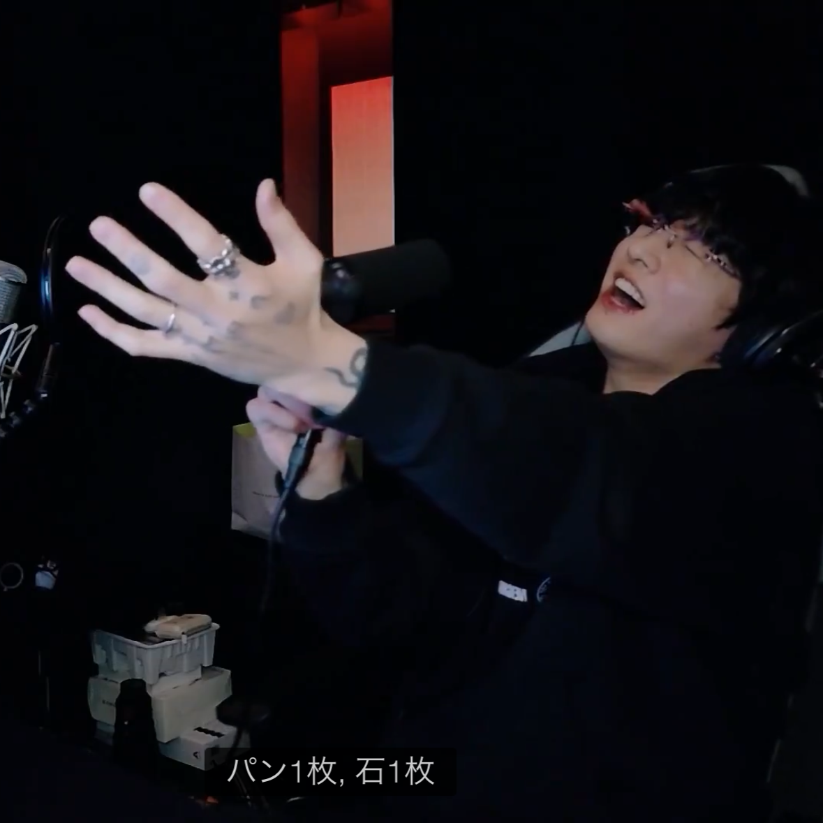 Foto aktivitas terbaru Jungkook (BTS)