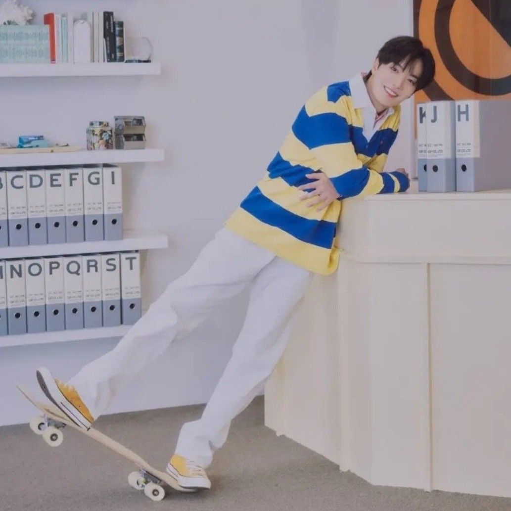 Recent activity shot of Kim Jonghyeon