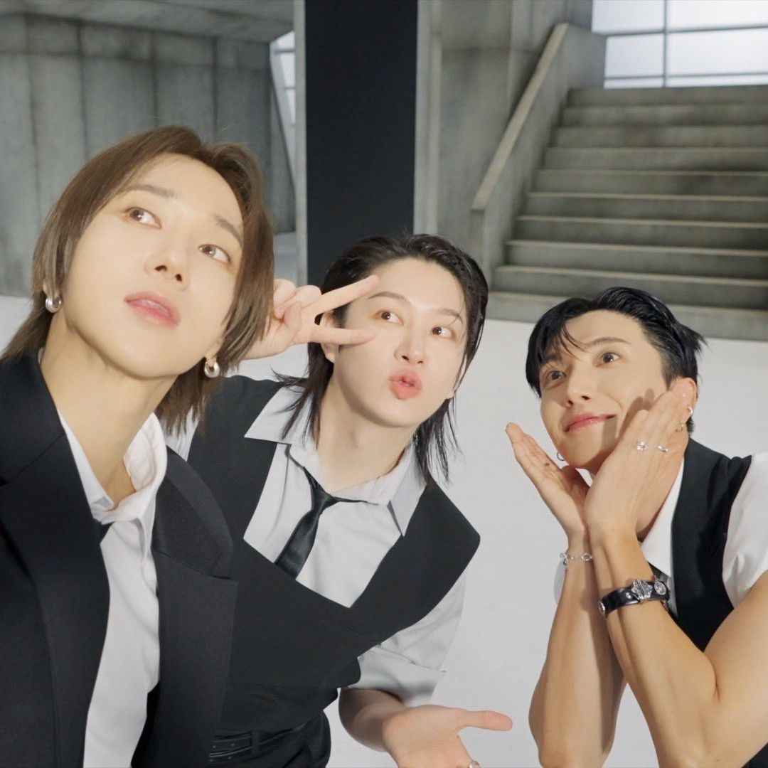 Behind-the-scenes cut of Yesung (Super Junior)