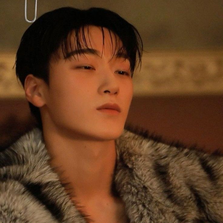 에이티즈 최근 활동샷