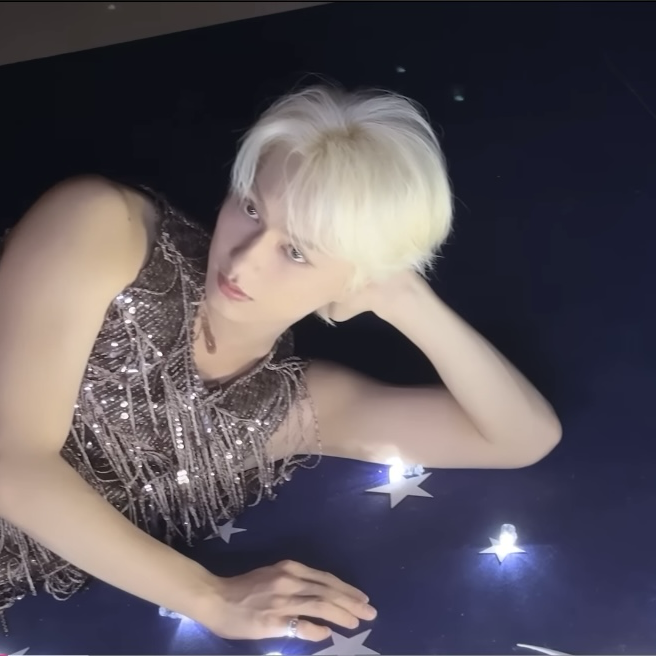 Latest photo of Jun (SEVENTEEN)