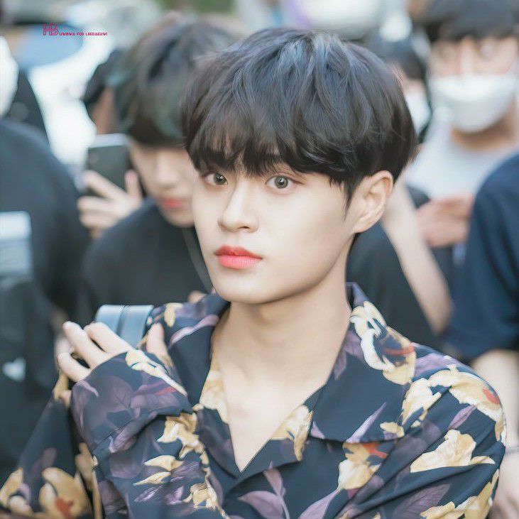 Behind-the-scenes cut of Lee Daehwi (AB6IX)
