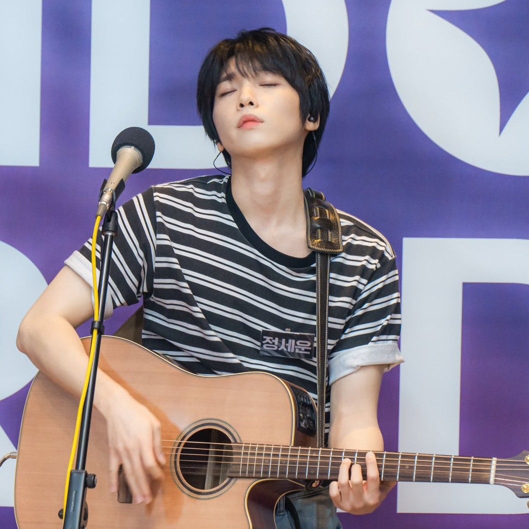 Latest photo of Jeong Sewoon